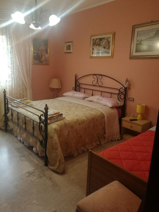 Le Magnolie B&B ロゼート・デッリ・アブルッツィ エクステリア 写真